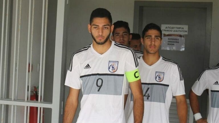 Ο αρχηγός της U17 της Κύπρου που κυνηγά το όνειρο του! (photos)
