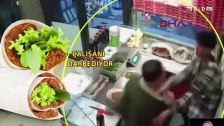 Τον… έσπασε στο “ξύλο” για έναν κεφτέ! (vid)