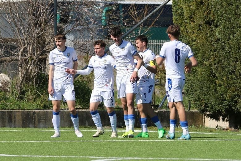 aggelakis-asteras