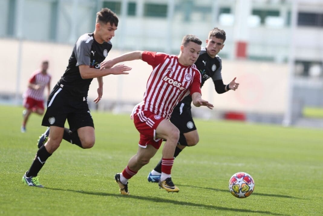 olympiakos-ofh-19