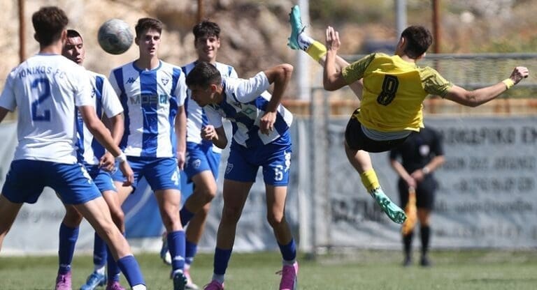 Κρίνονται… θέσεις στη Super League U17!