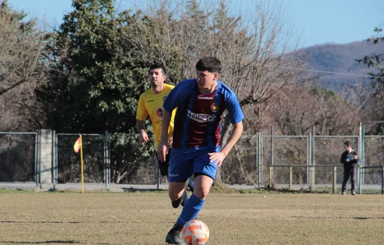 Νέο ταλέντο στο ρόστερ της U17 του Βόλου!