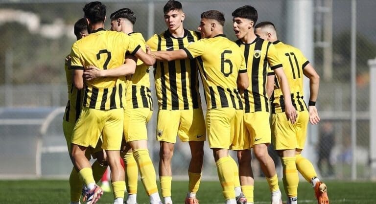 Πήρε τη νίκη στο… φινάλε η ΑΕΚ στον Βόλο!