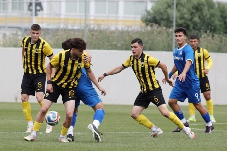 Φινάλε με ισοπαλία για ΑΕΚ και Κηφισιά!