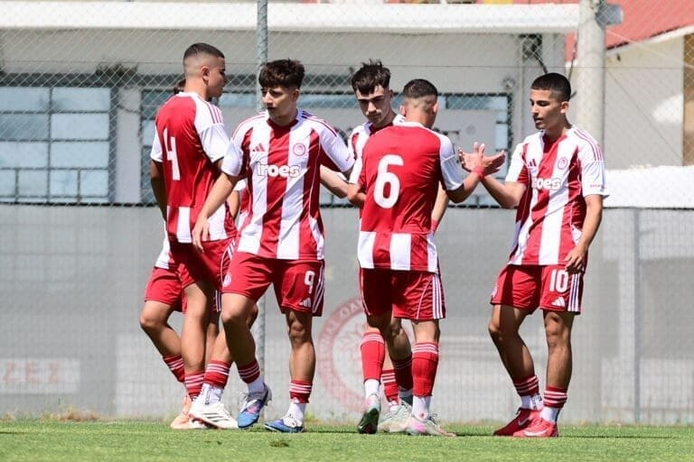 Νίκη – τρίποντο για τον Ολυμπιακό επί του Λεβαδειακού!